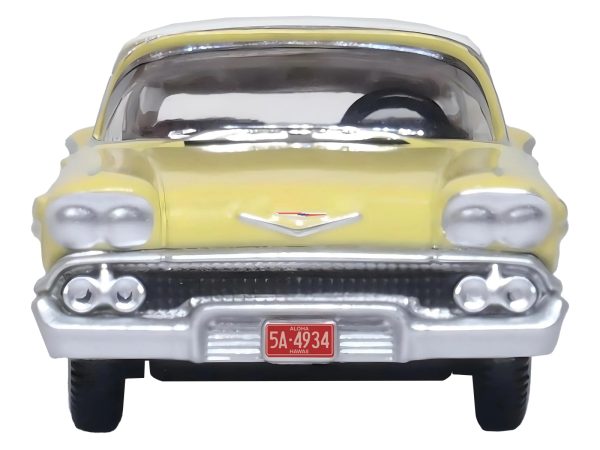 1958 Chevrolet Impala Sport Colonial Cream with Snowcrest White Top 1/87 (HO) Scale Diecast Model Car by Oxford Diecast - Image 3