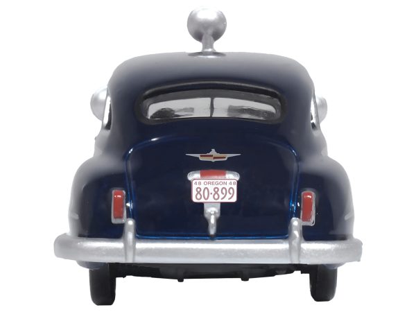 1946 DeSoto Suburban Ambulance Dark Blue "Junction City Ambulance" 1/87 (HO) Scale Diecast Model Car by Oxford Diecast - Image 2