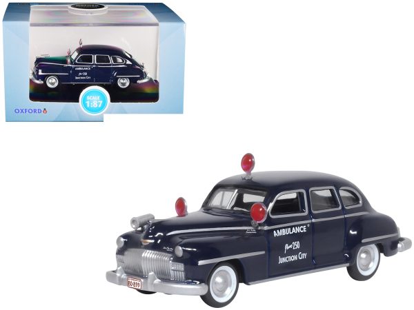 1946 DeSoto Suburban Ambulance Dark Blue "Junction City Ambulance" 1/87 (HO) Scale Diecast Model Car by Oxford Diecast - Image 4