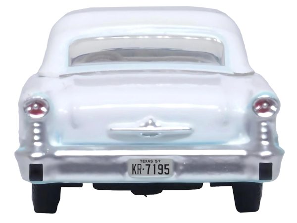 1957 Oldsmobile 88 Convertible (Top-Up) Banff Blue and Alcan White with White 1/87 (HO) Scale Diecast Model Car by Oxford Diecast - Image 2