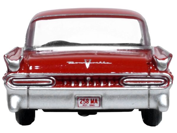 1959 Pontiac Bonneville Coupe Mandalay Red 1/87 (HO) Scale Diecast Model Car by Oxford Diecast - Image 3