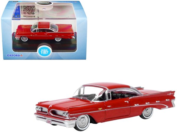 1959 Pontiac Bonneville Coupe Mandalay Red 1/87 (HO) Scale Diecast Model Car by Oxford Diecast - Image 2