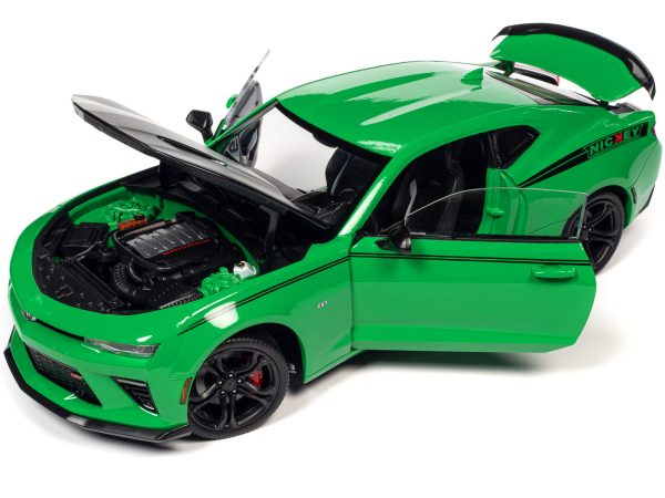 2017 Chevrolet Nickey Camaro SS 1LE Krypton Green with Matt Black Hood and Black Stripes 1/18 Diecast Model Car by Auto World - Image 2