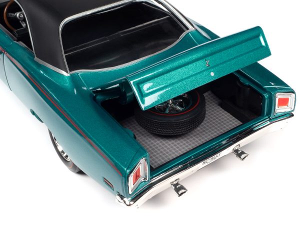 1969 Plymouth Road Runner Seafoam Turquoise Metallic with Black Top and Red Stripes "Muscle Car & Corvette Nationals" (MCACN) 1/18 Diecast Model Car by Auto World - Image 4