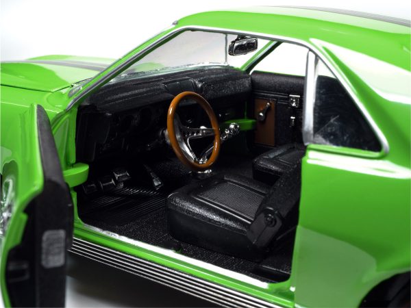 1969 AMC AMX Big Bad Lime Green with Black Stripes "Muscle Car & Corvette Nationals" (MCACN) "American Muscle" Series 1/18 Diecast Model Car by Auto World - Image 4