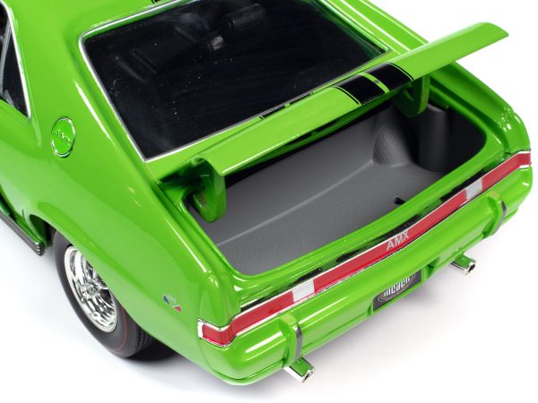 1969 AMC AMX Big Bad Lime Green with Black Stripes "Muscle Car & Corvette Nationals" (MCACN) "American Muscle" Series 1/18 Diecast Model Car by Auto World - Image 5