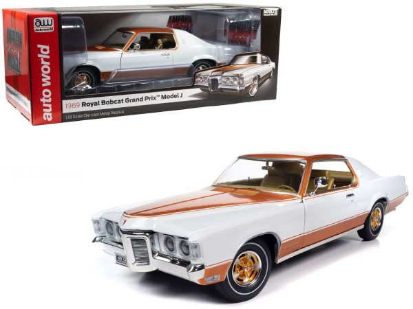 1969 Pontiac Royal Bobcat Grand Prix Model J Cameo White with Firefrost Gold Hood and Top with Gold Interior "American Muscle" Series 1/18 Diecast Model Car by Auto World - Image 3