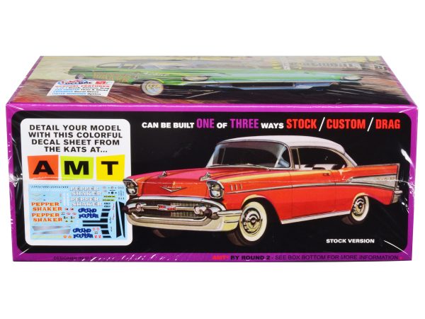 Skill 2 Model Kit 1957 Chevrolet Bel Air "Pepper Shaker" 3 in 1 Kit 1/25 Scale Model by AMT - Image 2