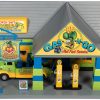 "Rat Fink Towing & Recovery" Garage and Tow Truck Diorama Set for 1/32 Scale Models by Auto World - Image 5