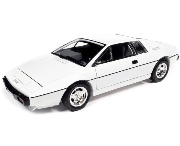 Lotus Esprit S1 Submarine Car White James Bond 007 "The Spy Who Loved Me" (1977) Movie "Silver Screen Machines" Series 1/18 Diecast Model Car by Auto World