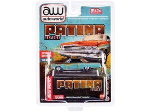 1962 Chevrolet Impala Blue (Weathered) with Blue Interior "Patina Series" Limited Edition to 3600 pieces Worldwide 1/64 Diecast Model Car by Auto World