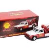 1972 Chevrolet C-30 Dually Wrecker Tow Truck "Downtown Shell Service - Service is Our Business" White and Red 1/18 Diecast Model Car by Greenlight - Image 2