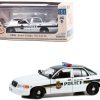2006 Ford Crown Victoria Police Interceptor White with Green Top "Duluth Minnesota Police" "Fargo" (2014-2020 TV Series) "Hollywood" Series 1/43 Diecast Model Car by Greenlight - Image 2