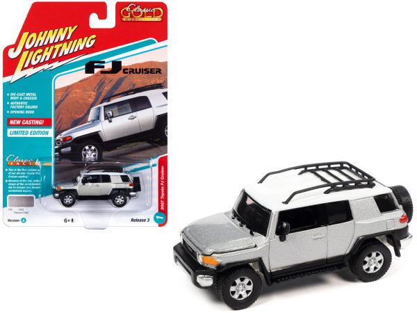 2007 Toyota FJ Cruiser Titanium Silver Metallic with White Top and Roofrack "Classic Gold Collection" Series Limited Edition 1/64 Diecast Model Car by Johnny Lightning - Image 2