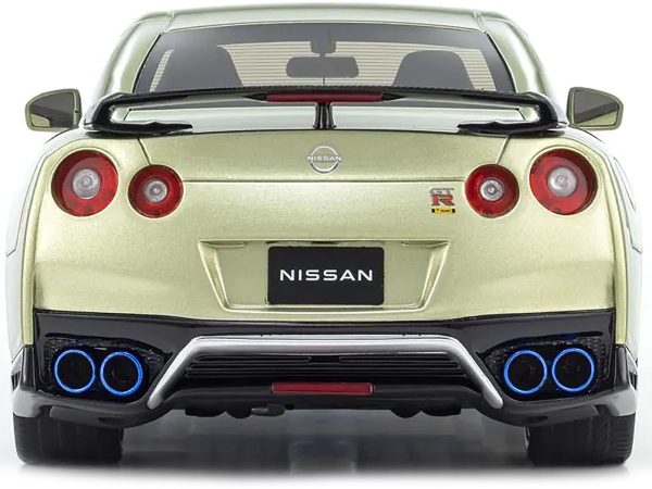Nissan GT-R Premium Edition T-Spec RHD (Right Hand Drive) Millenium Jade Green Metallic 1/18 Model Car by Kyosho - Image 3