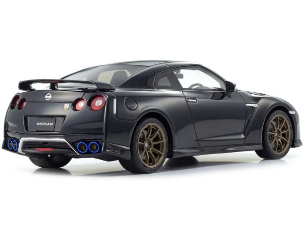 Nissan GT-R Premium Edition T-Spec RHD (Right Hand Drive) Midnight Purple Metallic 1/18 Model Car by Kyosho - Image 2