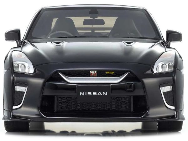Nissan GT-R Premium Edition T-Spec RHD (Right Hand Drive) Midnight Purple Metallic 1/18 Model Car by Kyosho - Image 3