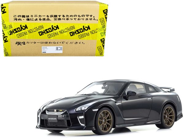 Nissan GT-R Premium Edition T-Spec RHD (Right Hand Drive) Midnight Purple Metallic 1/18 Model Car by Kyosho - Image 5