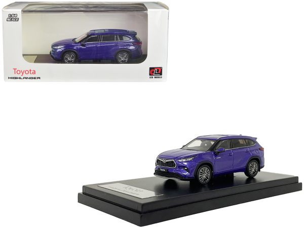 Toyota Highlander Blue Metallic with Sunroof 1/64 Diecast Model Car by LCD Models - Image 3