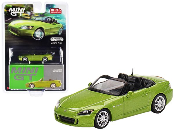 Honda S2000 (AP2) Convertible Lime Green Metallic Limited Edition to 1800 pieces Worldwide 1/64 Diecast Model Car by True Scale Miniatures - Image 4