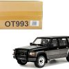1992 Nissan Patrol GR Y60 Black and Graphite Gray Limited Edition to 3000 pieces Worldwide 1/18 Model Car by Otto Mobile - Image 5
