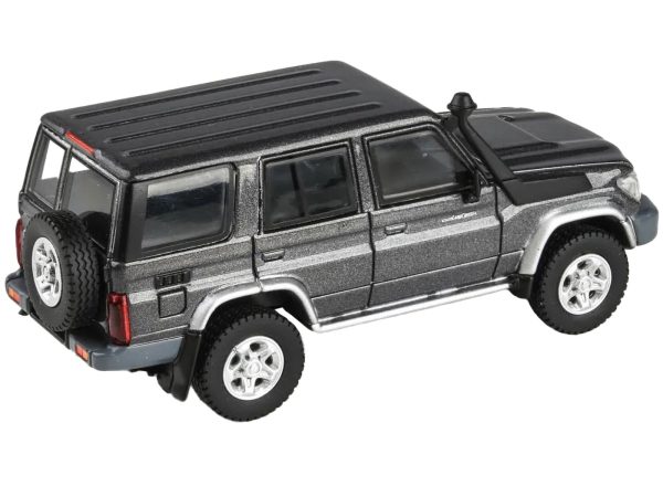 2014 Toyota Land Cruiser 76 Graphite Gray Metallic 1/64 Diecast Model Car by Paragon Models - Image 3