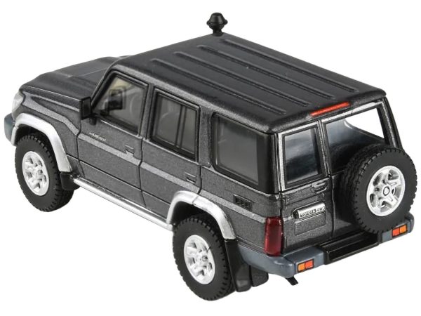 2014 Toyota Land Cruiser 76 Graphite Gray Metallic 1/64 Diecast Model Car by Paragon Models - Image 2
