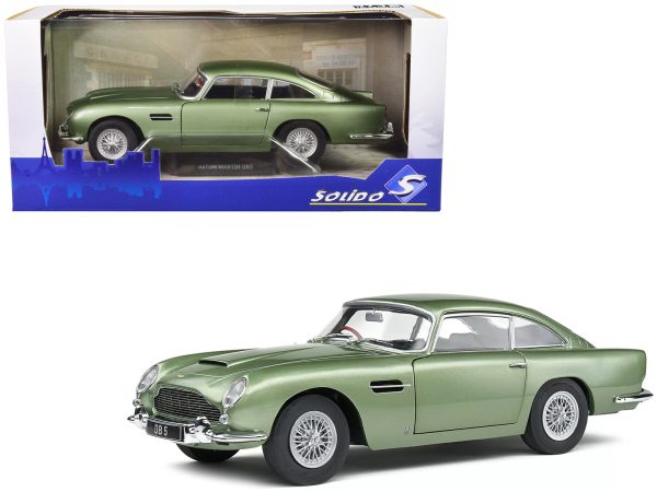 1964 Aston Martin DB5 RHD (Right Hand Drive) Porcelain Green Metallic 1/18 Diecast Model Car by Solido - Image 3