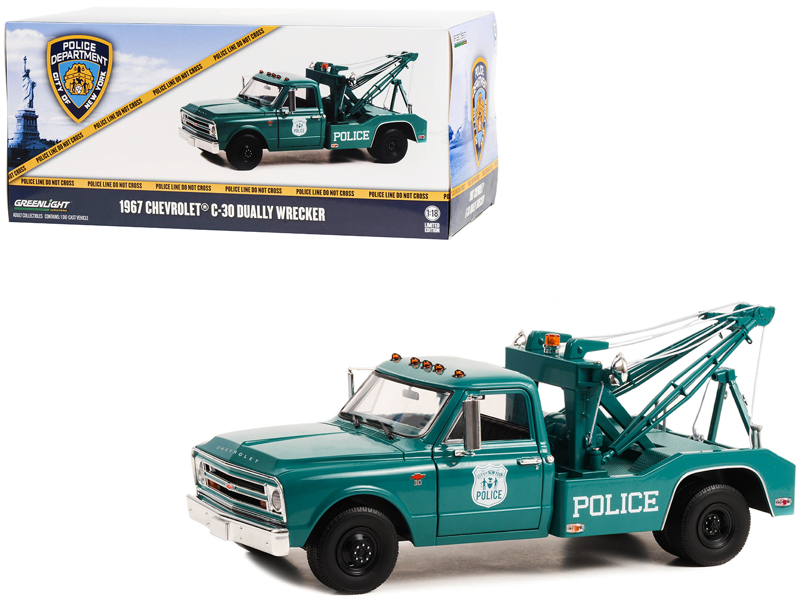 1967 Chevrolet C-30 Dually Wrecker Tow Truck Green "NYPD (New York City Police Department)" 1/18 Diecast Car Model by Greenlight - Image 2