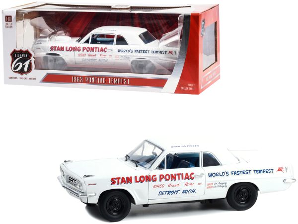 1963 Pontiac Tempest White with Blue Interior "Stan Long Pontiac Detroit Michigan - World's Fastest Tempest" Driven by Stan Antlocer 1/18 Diecast Model Car by Highway 61 - Image 2