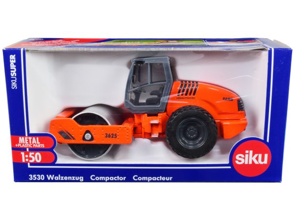 Hamm 3625 Compactor Orange 1/50 Diecast Model by Siku - Image 5